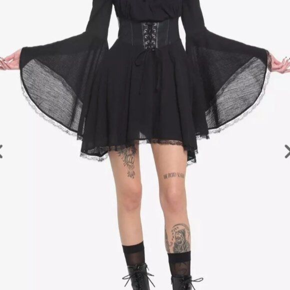 Black Corset Bell Sleeve Dress - Picture 3 of 4